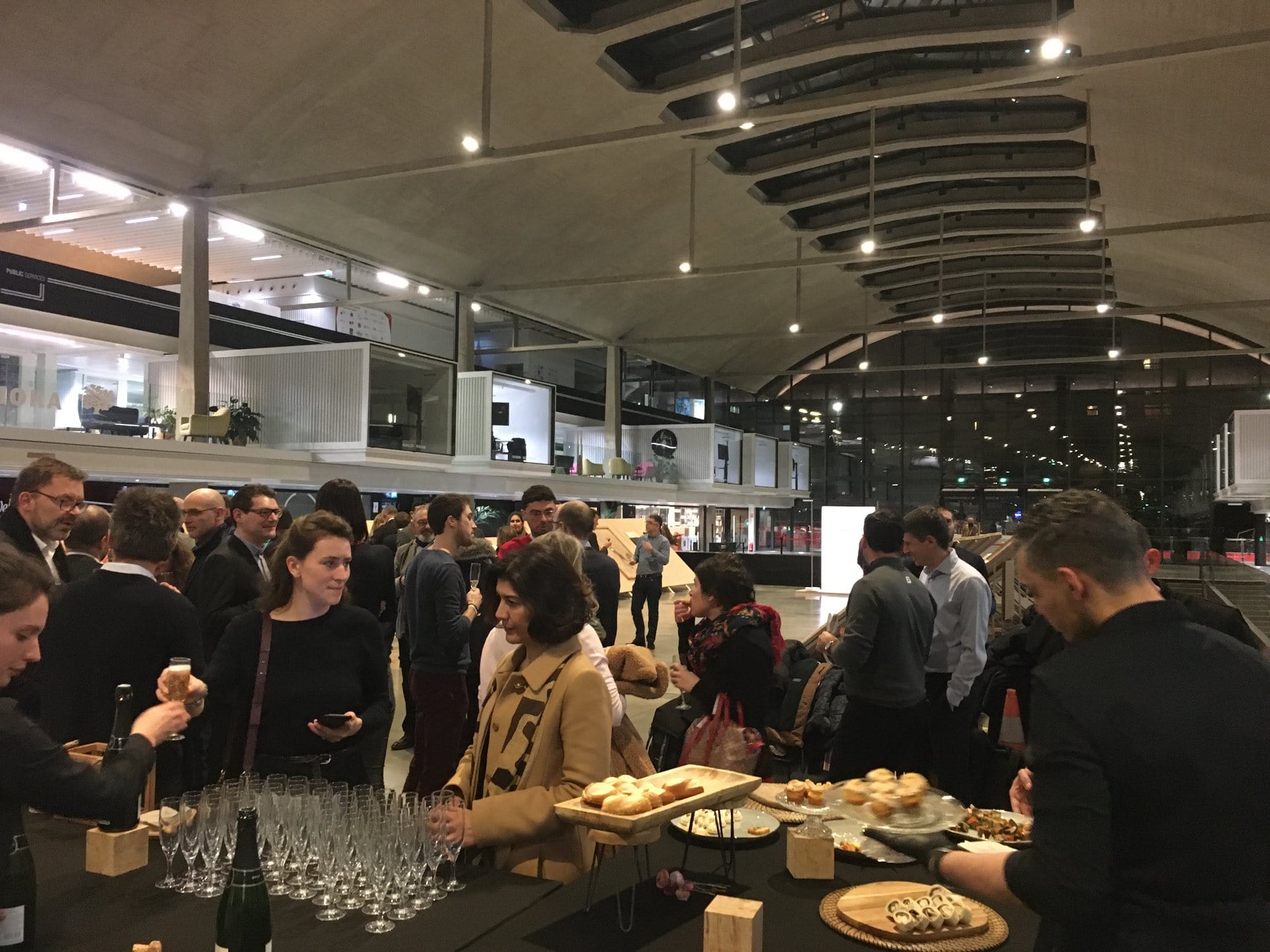 Expo CONTINENTS à Station F