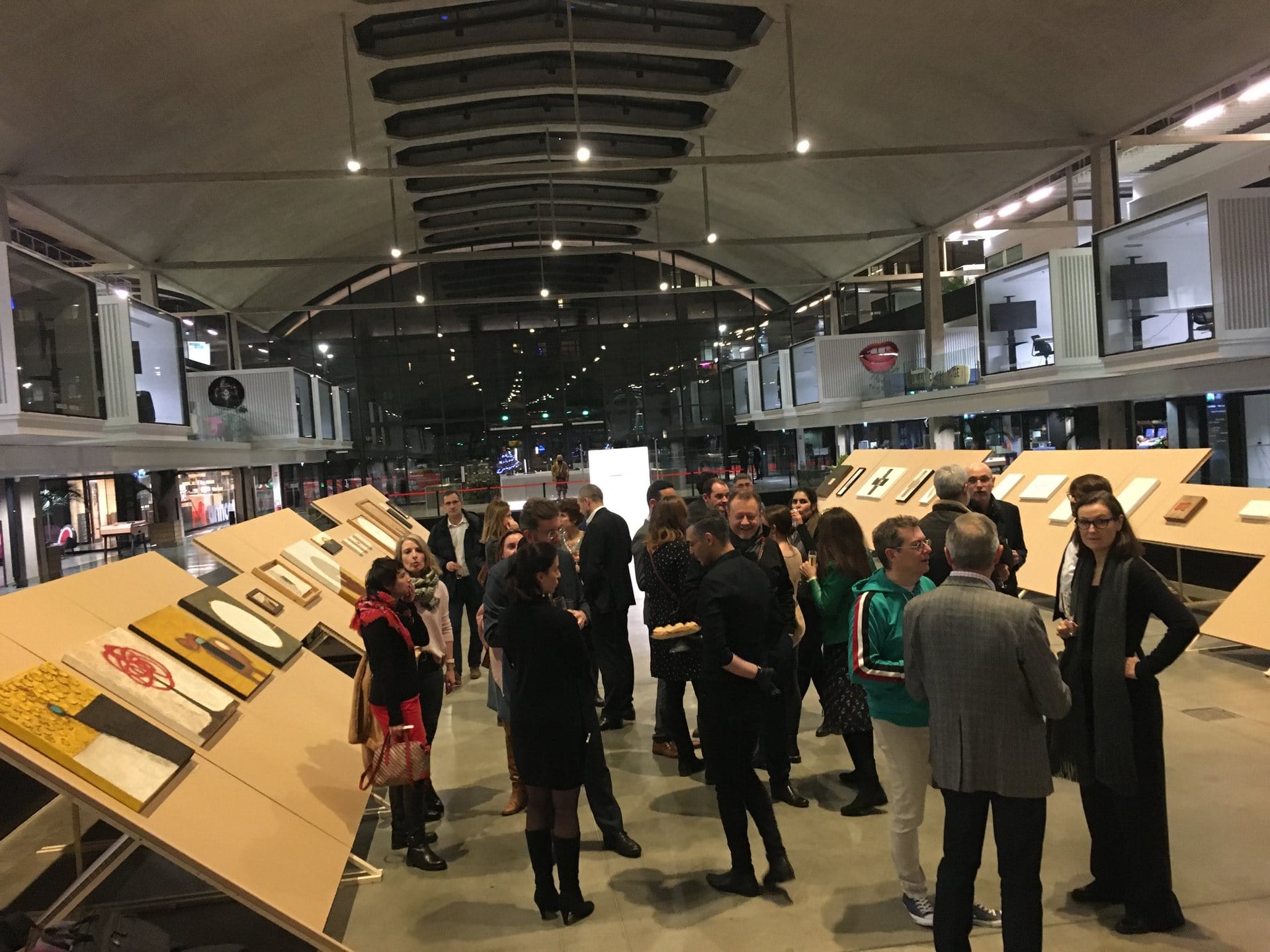 Expo CONTINENTS à Station F